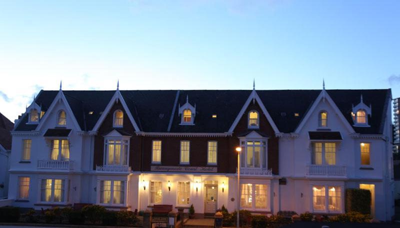 Runnymede Court Hotel Saint Helier Jersey Exterior foto